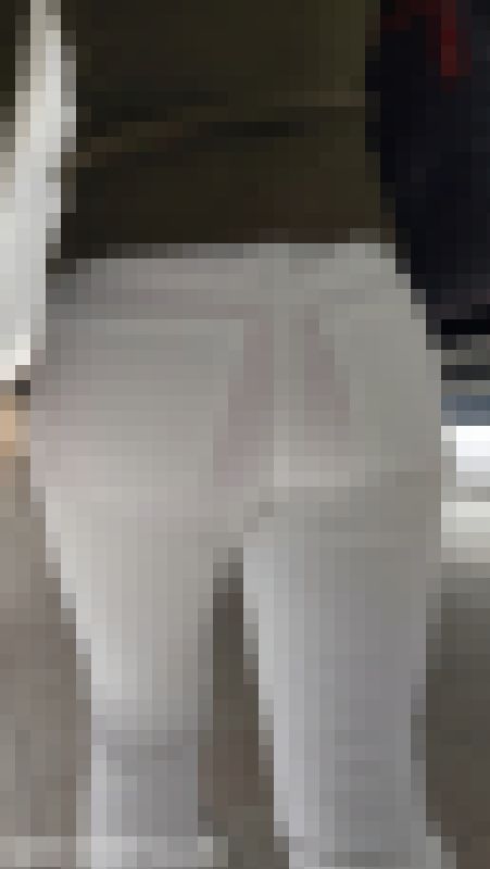 【白スキニー】濃いピンクのパンティーが透ける安産型のお尻5