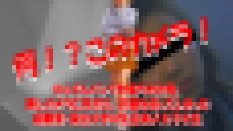 【再販】さんざんパンツを盗撮られた揚句、隠しカメラに視線を送ってしまった有名国立大学の女子大生