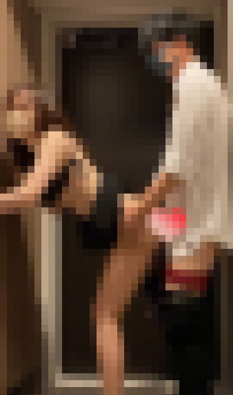 人妻Mariaの昼顔?仕事中のGouを呼び出し、興奮抑えきれず玄関でエッチ?