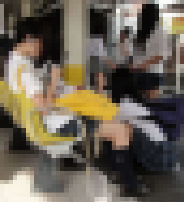 制服女子街撮り33　駅のホームはJKでいっぱい