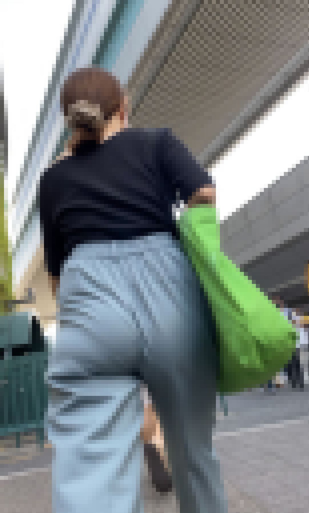 【縦4K高画質】超至近距離！線くっきり！重ためな美尻