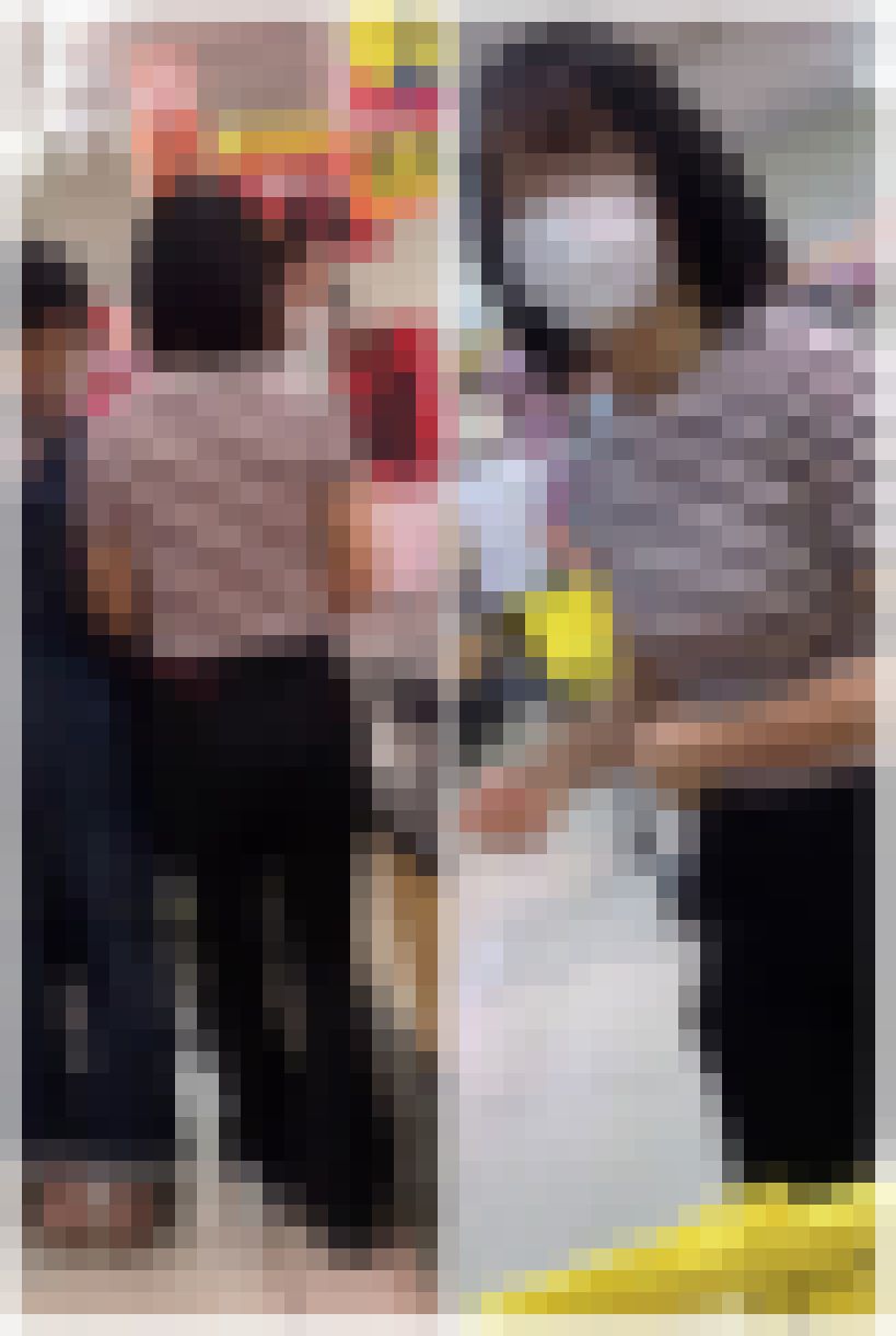 【お買い物中の眺め20_ちっぱいver】妹系ＪＫのタイトニットちっぱい！