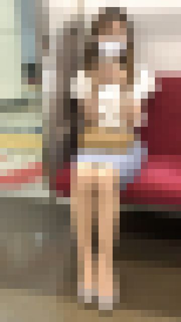 清潔感があるアパレル店員風の美女を対面撮影（其の二）