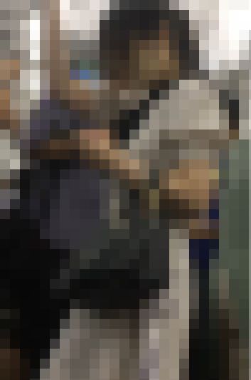 姿付き逆さ＃24 Tバックからナプキンがはみ出してるお姉さん