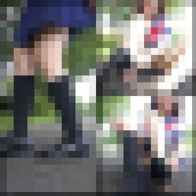 靴下を脱いで足裏をみせます