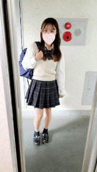 【めくり盗撮とお風呂盗撮】美味しいお尻を水平撮りしちゃいました！ねんいち43