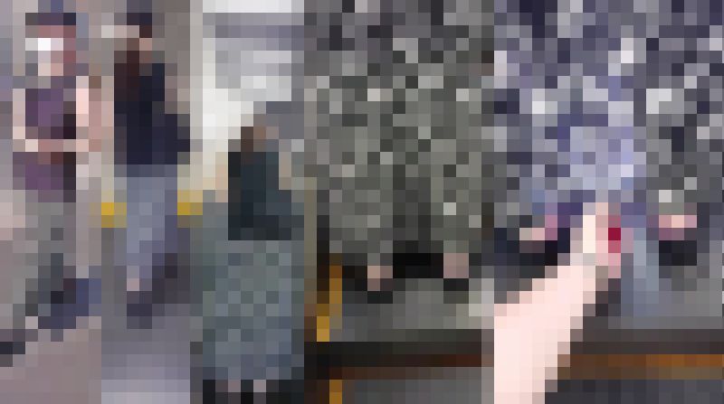 逆さの決定的瞬間！（34)フラッシュ光に反射して輝くP