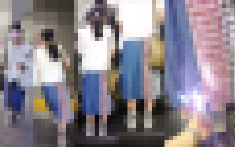 逆さの決定的瞬間！（63)あまり化粧っ気のない女性