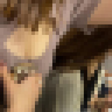 巨乳キャバ嬢の胸チラ谷間！！