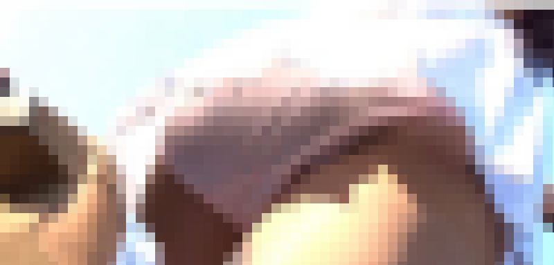 【再販】がっつりパンモロがそそるローアングルレイヤーさんの様子