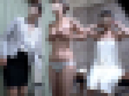 【脱衣所で服を脱ぐ】髪を結んだOLさんの美乳トップレス姿がたまらない！