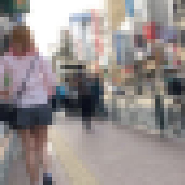 【パンチラ】今流行りのギャル校生の買い物を覗き見！