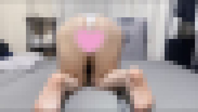 【高画質】都会のむちむち女子の部屋でくつろぐ姿を撮影成功?食い込み開脚ド迫力な生お尻?