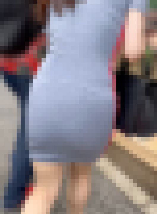 【再販】《４K・高画質》 No.829「オジ様とデートするピチピチ過ぎなワンピースお姉さん」