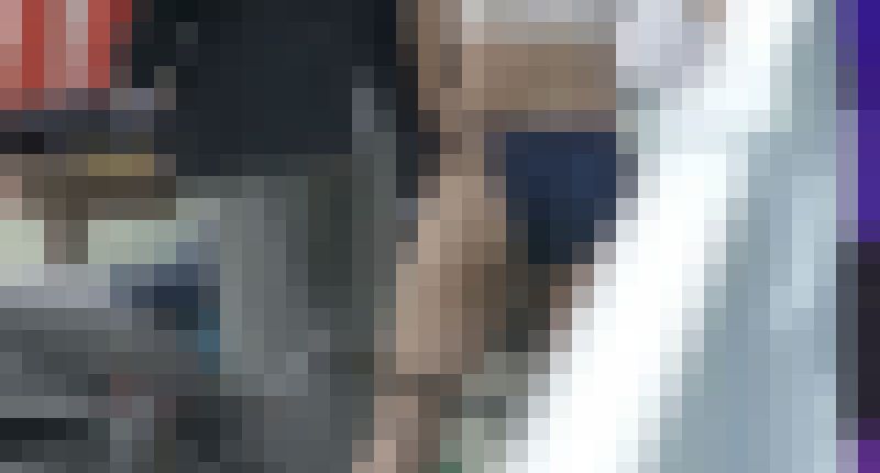 【再販】AIR_0002 【スーパースロー付き】ウェアの中に入った砂の出し方が大胆すぎた美人ジャンパー！