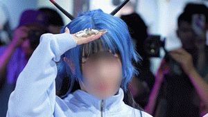 露出度高め！エロすぎコスプレイヤーイベント撮影会 (パル●ールド編)