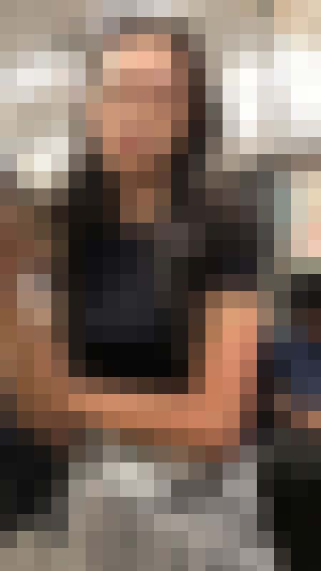 【すぐそこの眺め103】モデル体型の美人ＯＬの隠れ巨乳をじっくりと！