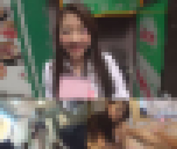 【再販】〈ヤバ映像〉凄まじい光景！！制服女子を取り囲む変態集団！パンチラ、おさわり、集団フェラ！！ ※めっちゃ可愛いです