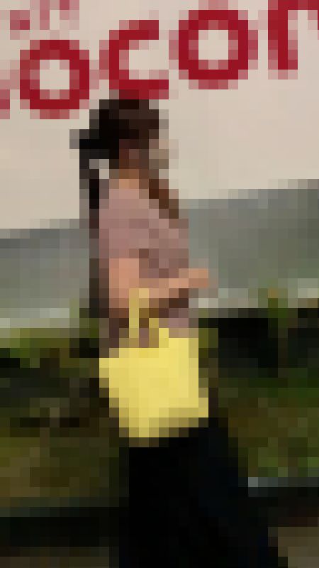 【横からの眺め259】夜道を歩くＦカップＯＬを横から！