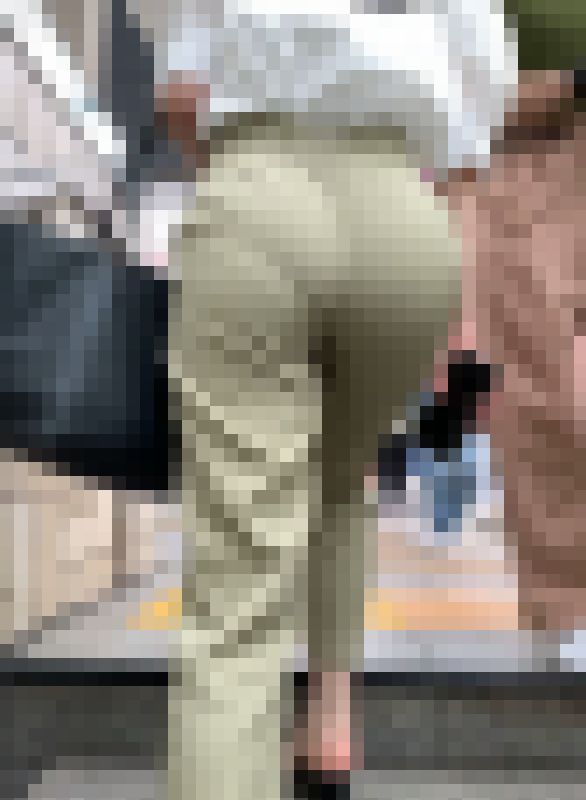 【再販】No.883「メチャクチャ美人！惜しげもなくハミ出す尻肉が丸見えなOL」