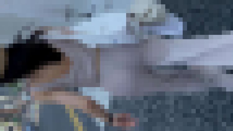 過去最高！！プリプリのエロ尻とTバックのパンティーライン。