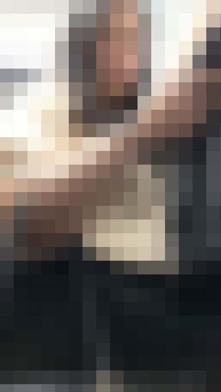 【下からの眺め58】推定Ｇカップの垂れ乳ＯＬを下から観察！