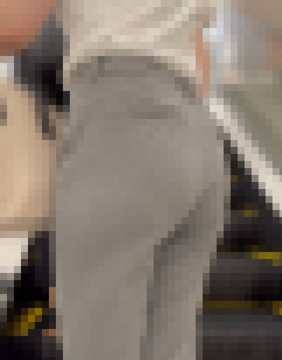 【再販】《４K・高画質》 No.911「ムチっとしたお尻と太もものラインをアピールするOL達」