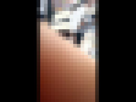 【ママさん/胸チラ④】ママ友とデパートで買い物中。胸元の緩さに鈍感なママさん。