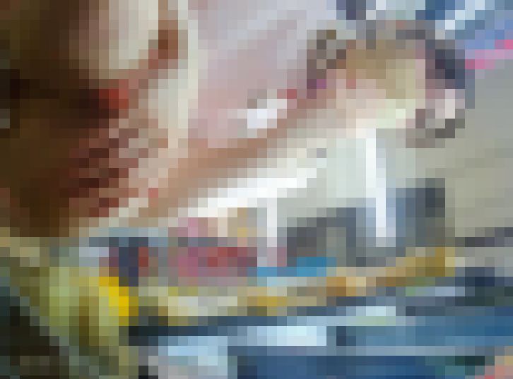 【店員パンチラ/胸ちら】ドラッ●ストア美女店員さん/パンスト/ローアングル【02】