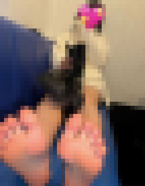 23歳看護師さん昼勤終わりの足臭が凝縮された撮影ブーツ・靴下・素足の匂い嗅ぎ＋パンツからはみ出たエッチな毛