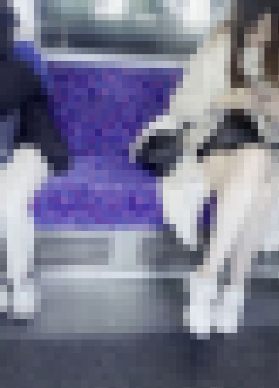 【12/16まで顔出し】ありえんくらいパンツ見えてる脚組みJD