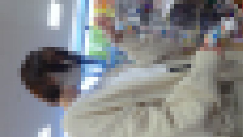 【再販】ショートカット美人JDさんのTシャツの隙間に強引に捩じ込みおっぱいを狙う season2 #29【胸ちら】