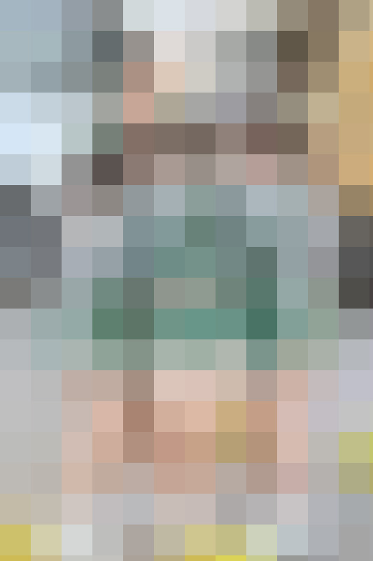 地方高偏差値のDチアチーム①　?真夏イベント参加　アナウンサーばりの美人揃いチアの華麗なジャンプ演技に魅了！！?