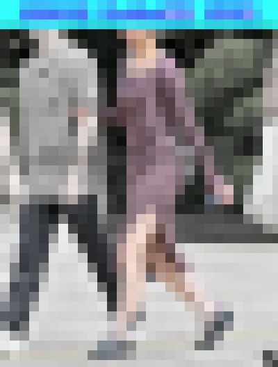 DS画像 202412版：薄あずき色のスリット入りロングワンピを着たスタイルが良く雰囲気も良い素敵なモデルさん♪他、多数収録！