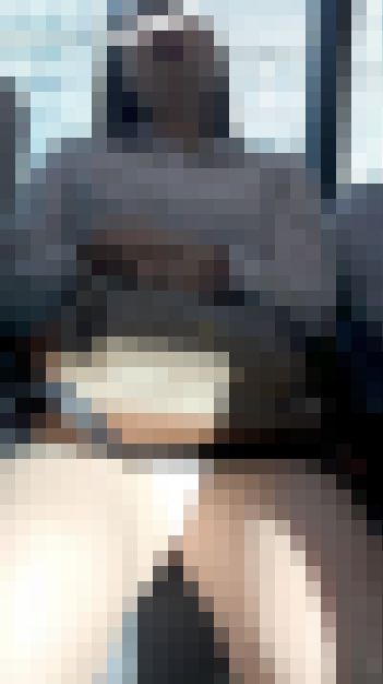 (電車対面）(顔出し)黒のタイトミニからむき出しの…色白むっちりふとももをくぱぁ〜っと緩めちゃう…女子大生お姉さんを観察してみま