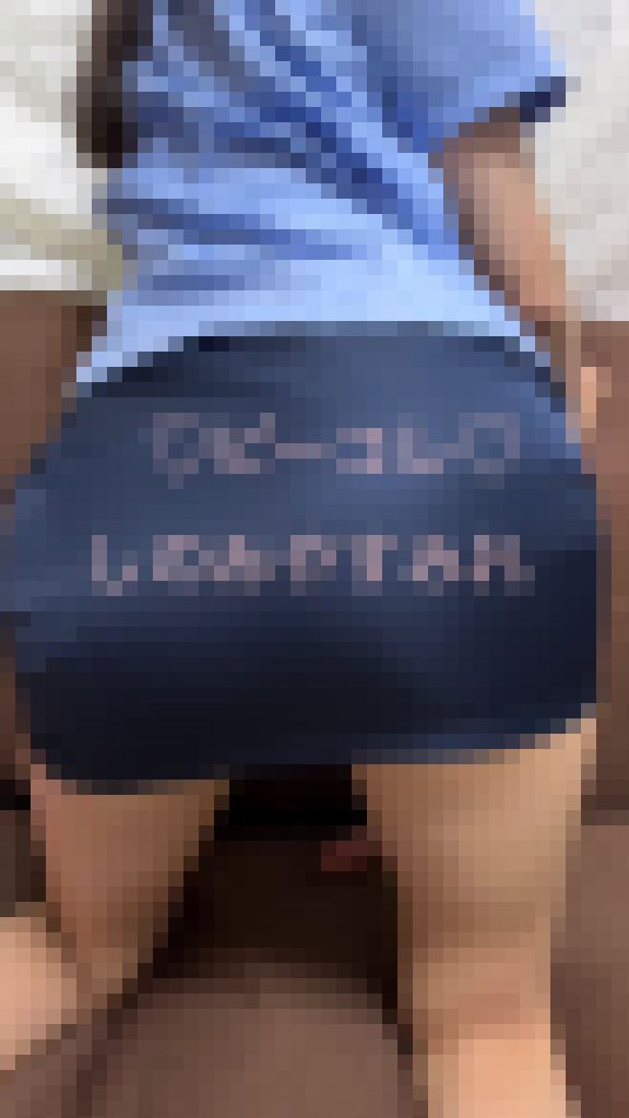 ミニスカポリスでパンチラ見せつけ?Tバックセクシーコスプレ?