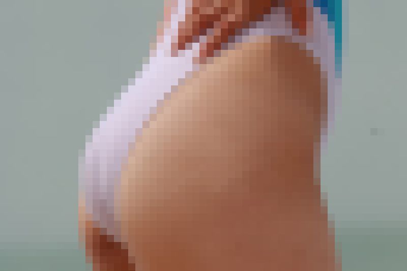 【写真】ムニムニ食い込む美ヒップに形の良い張りのある腰回りのハイレグR●ALISE　趙盛り415枚！