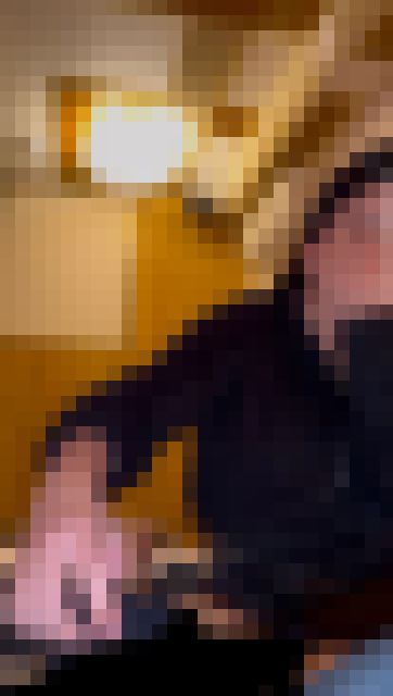 19歳彼氏持ち浮気撮影、ニーハイ足コキと手コキ＆ブーツと足裏匂い嗅ぎ