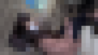 【再販】昼休みに大学構内の駐車場に停めた車内に呼び出して堂々とハメ撮ったww