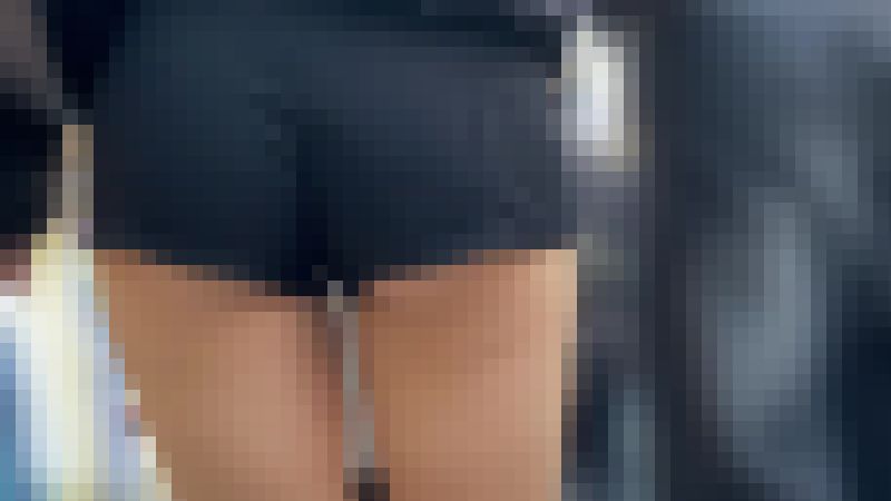 スラリと伸びた美脚からプリンプリンのお尻〜(*ノωノ)