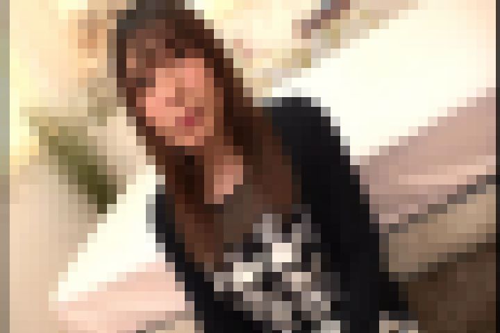 【再販】爆乳アパレル店員にリモバイ仕込んだところ…外でケツを突き出し甘イキ・チ●ポ差し出すとがっつきフェラ・中出しSEXに悶絶