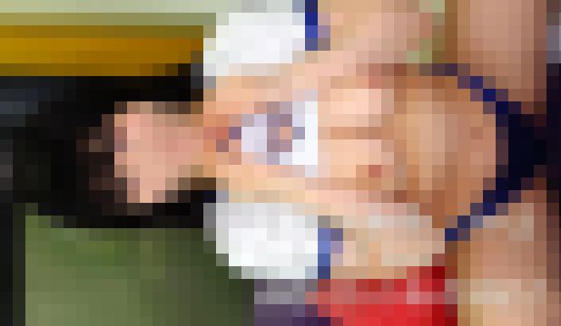 【再販】芸能活動もしているとある美女が撮影会に初参戦＠ギリギリポーズにファン歓喜！