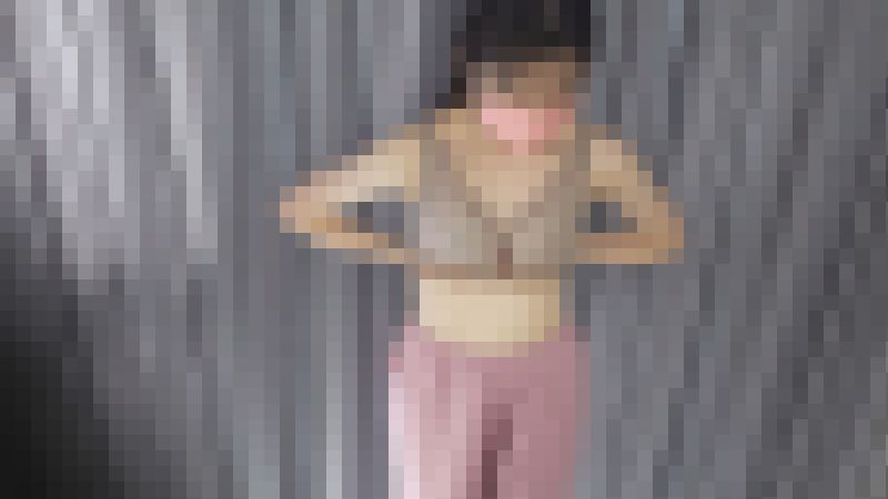 【検診着替え】アイドル…ですよね？華奢BODYに映える濃厚乳首