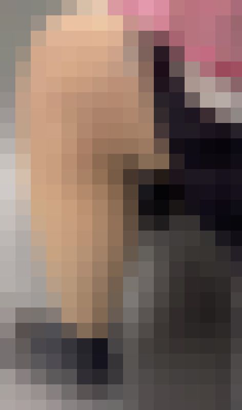 【再販】これから化けるポテンシャルの可愛さにうっとり　ミニカスから見える生脚を接近で激撮
