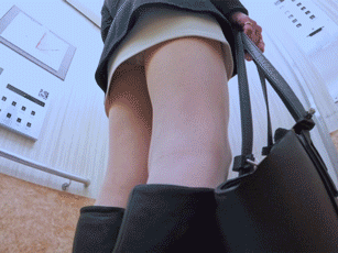 まさかの運転見合わせ？すし詰めの車内で長時間触られて(後編)