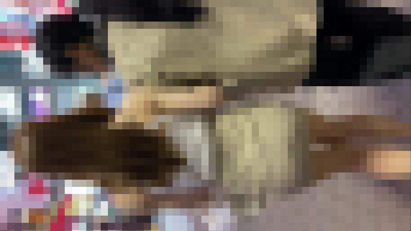 タイトなミニスカからのエロいヒップ。ミニスカ過ぎてパン・・・の後編。