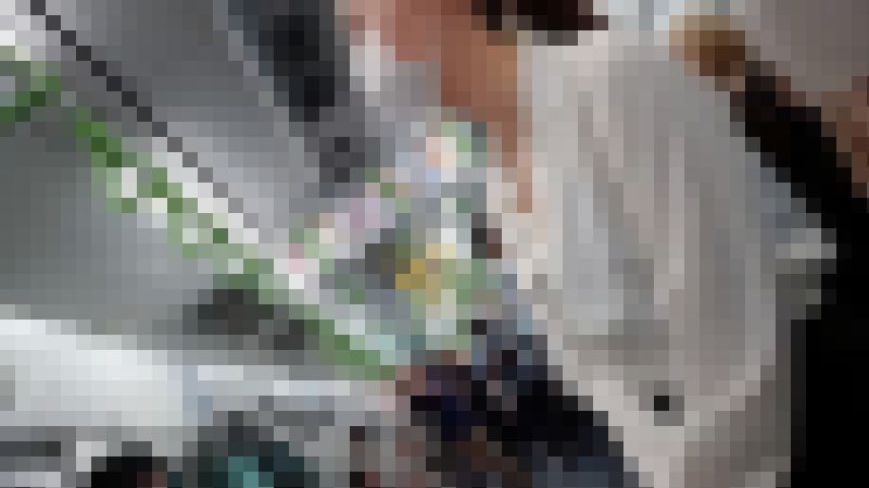 美人OLさんを粘着したら生パン見れました